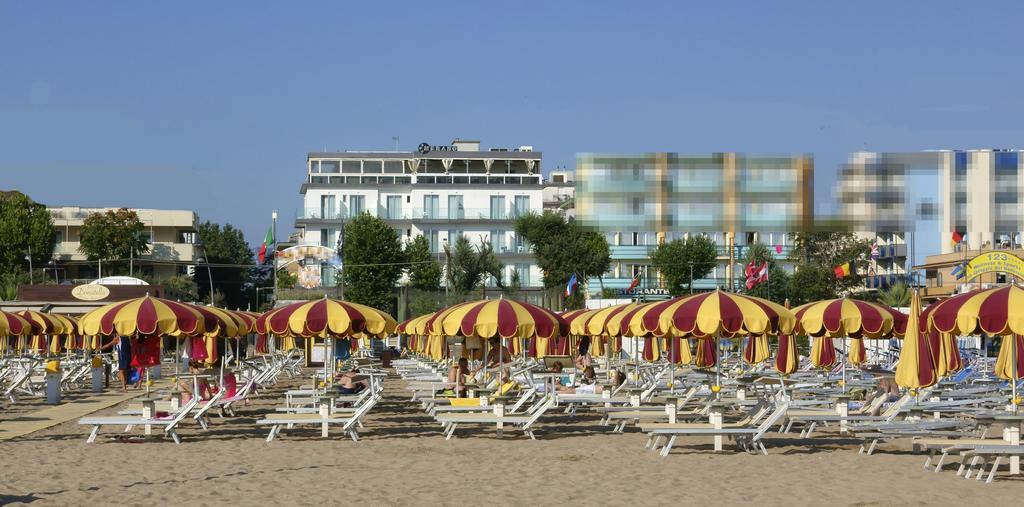 Hotel Vistamare Rivazzurra Di Rimini Zewnętrze zdjęcie
